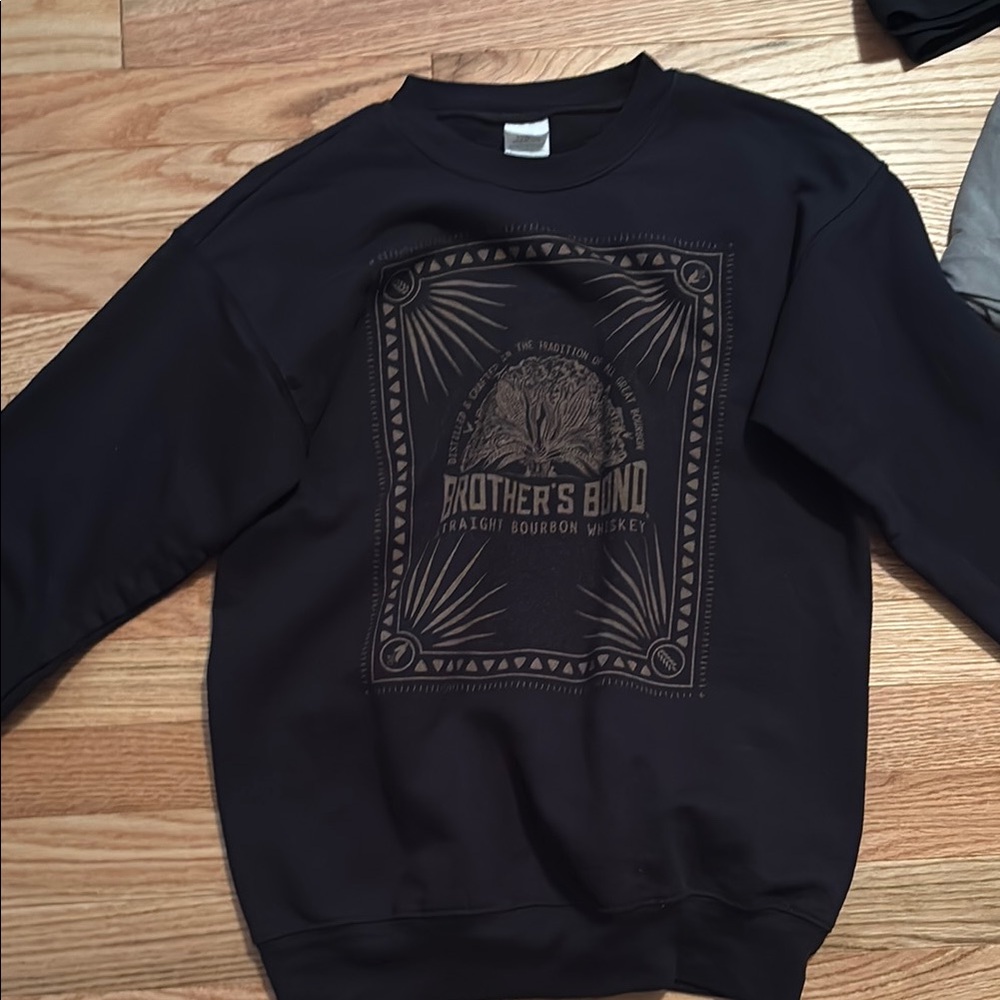 Hanes Black Crewneck Sweater with Ribbed Cuffs
